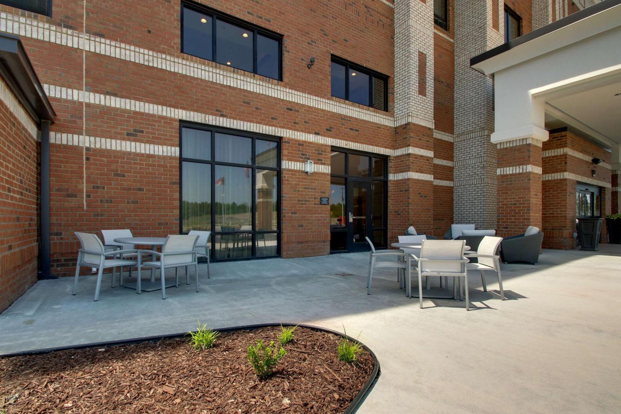 Hampton Inn Sneads Ferry Topsail Beach Exterior photo